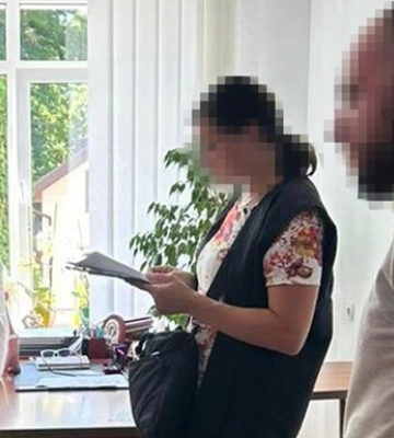 Сделала бизнес на уклонистах: СБУ задержала врача в Житомирской области