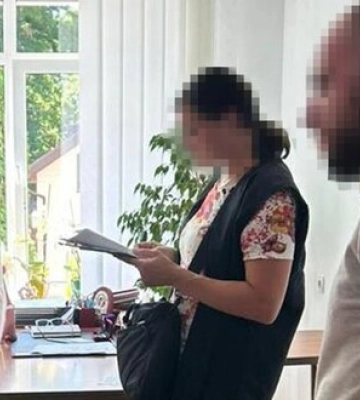 СБУ затримала &quot;на гарячому&quot; голову військово-лікарської комісії Житомирщини, яка зробила &quot;бізнес&quot; на ухилянтах