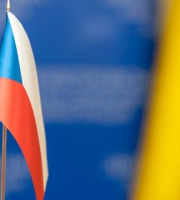 Чехія вже заморозила російських активів на суму понад ₴14 мільярдів - посол