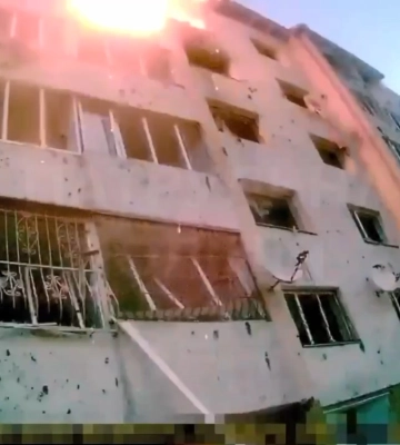 Горело и дымило: полиция показали первые кадры после обстрела Львова (видео)