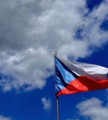Чехія вже заморозила російських активів на суму понад ₴14 мільярдів - посол