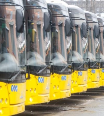 Як буде курсувати громадський транспорт Дніпра 16 серпня