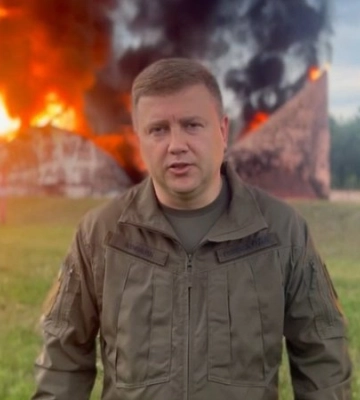 Ночью Россия запустила несколько волн БПЛА, под Киевом работала ПВО, в Ровенской области горит нефтебаза — главное
