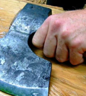 В Харківській області чоловік вбив дружину сокирою