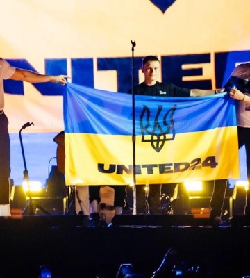 Imagine Dragons запросили на сцену у Варшаві 14-річного Сашка з Новогригорівки