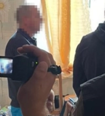 Намагався влаштуватися до лав десантників ЗСУ: затримали колаборанта, який планував «зливати» позиції на передовій