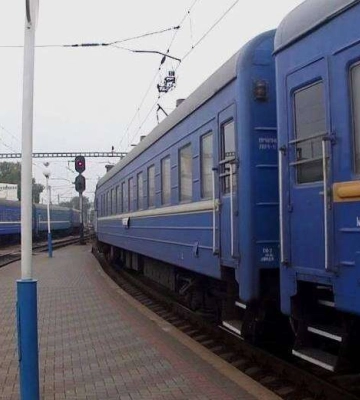 Укрзалізниця призначає додаткові поїзди з Дніпра та Кривого Рогу: розклад