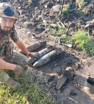 На Сумщині вибухотехніки поліції знайшли російські боєприпаси