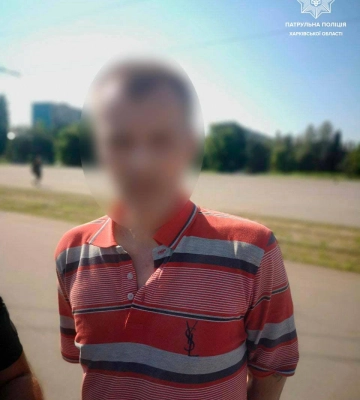 У Харкові чоловік, позбавлений права керування, пропонував патрульним «вирішити питання» за 200 доларів