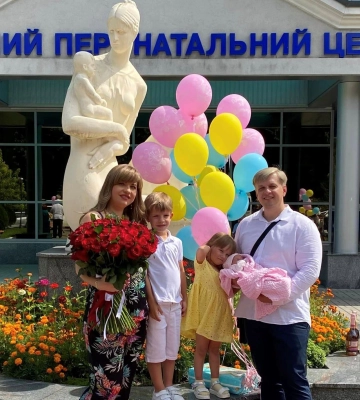 У депутата Рівненської облради народилася донечка