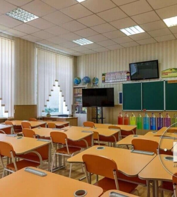 Є час до 20 серпня: у Дніпрі розпочався прийом заяв від батьків стосовно форми навчання дітей