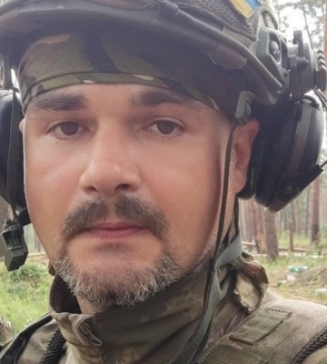 «Тепер є тільки біль». На війні загинув бойовий медик та сировар Юрій Антонов