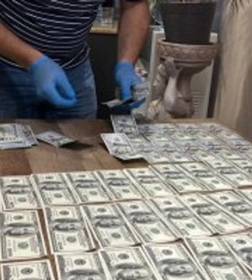 Понад 100 тисяч доларів щомісяця. У Миколаївські області психлікарня продавала «липові» довідки про непридатність до служби