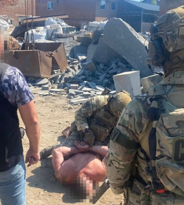 На Львівщині військовий змушував підлеглих працювати на будівництві та віддавати йому гроші