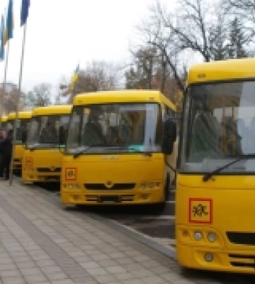 Козицький розповів, скільки нових шкільних автобусів придбають для Львівщини