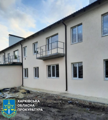 200 тис вкрала фірма на ремонті розбитого РФ дому на Харківщині: справа в суді