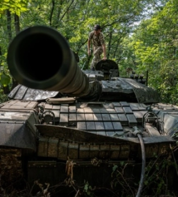 Сили оборони відбили наступ окупантів на чотирьох напрямках на сході України, за добу було 15 бойових зіткнень
