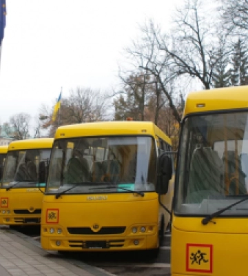 Козицький розповів, скільки нових шкільних автобусів придбають для Львівщини