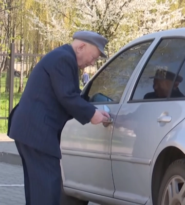 91-літньому лучанину боргують майже 300 тисяч гривень пенсії