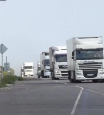 &quot;Пожалуйста, приезжайте&quot; – мелитопольский гауляйтер упрашивает туристов пользоваться &quot;сухопутным коридором&quot; 
