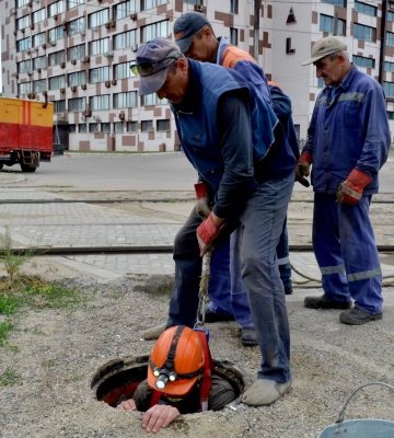 «Миколаївводоканал» погрожує відключити понад 200 будинків, господарі яких самовільно приєдналися до міської каналізації