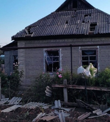 Вночі ворог обстріляв три громади на Дніпропетровщині