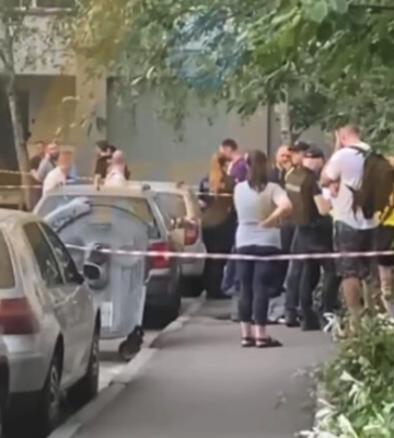 В Киеве на улице нашли мертвыми двух 12-летних девочек: что известно