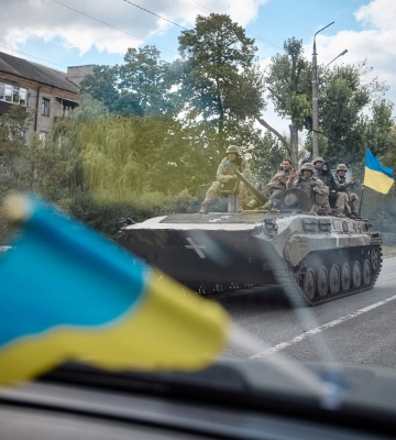 Теперь без сроков: в МИД сделали заявление о выходе на границы 1991-го года