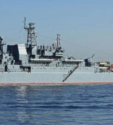 Поблизу Японії виявили одинадцять бойових кораблів Китаю і Росії