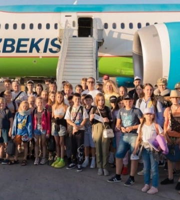 45 українських дітей приїхали в Узбекистан для відпочинку