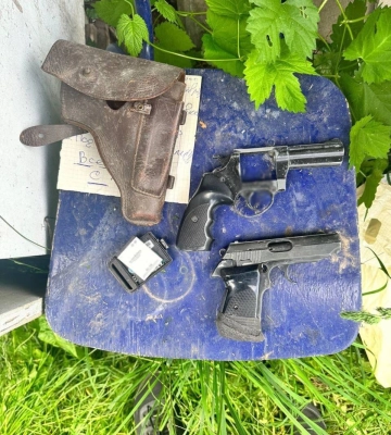 На Черкащині виявили плантацію з понад 400 кущів конопель