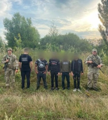 На Закарпатті впродовж минулої доби  прикордонники  зупинили 15 порушників кордону