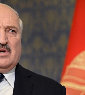 Лукашенко предлагает Украине и РФ обсуждать Крым на «мирных переговорах»
