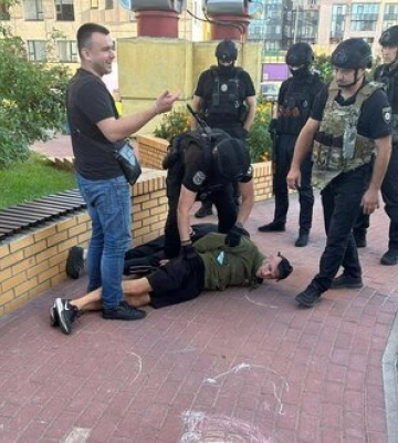 Замглавы налоговой Сокура пытались убить в центре Киева, - &quot;слуга народа&quot; Гетманцев. ФОТО