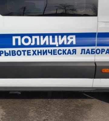 В Мелитополе заминировали железнодорожный переезд и гремят взрывы