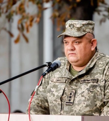 Дві квартири чотири авто: на Дніпропетровщині у військкома виявили ознаки кримінального правопорушення