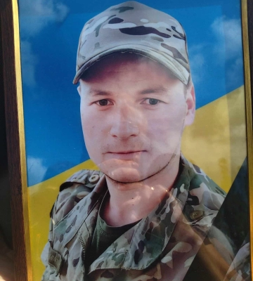 Буринщина попрощалася із захисником України