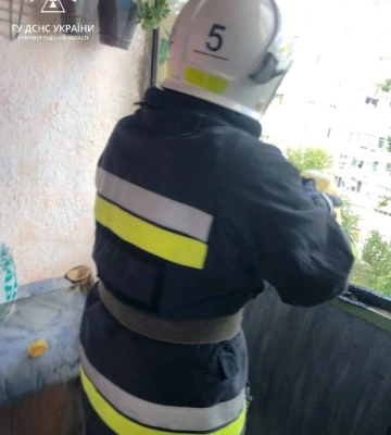 У кропивницькій триповерхівці сталася пожежа