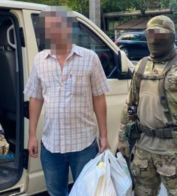 У Дніпрі затримали російського агента, який діяв під прикриттям волонтерського фонду