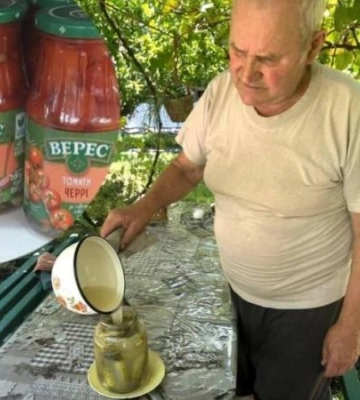 Домашні VS магазинні: скільки коштує консервація в Дніпрі та чи варто робити закрутки на зиму