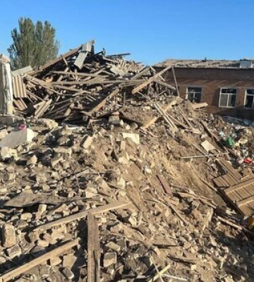 Оккупанты ударили двумя авиабомбами по Камышевахе в Запорожской области