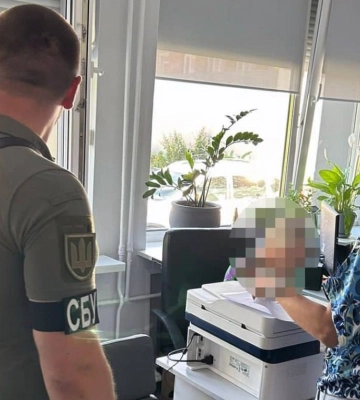 В Днепре чиновница потратила 300 тысяч государственных средств на укрытие