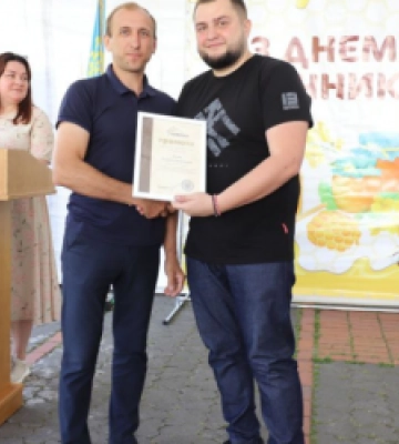 До Дня пасічника у Львівському ветуніверситеті провели святкові заходи (ФОТО)
