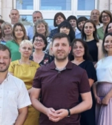 Анатолій Хромов відвідав Державний архів Рівненської області
