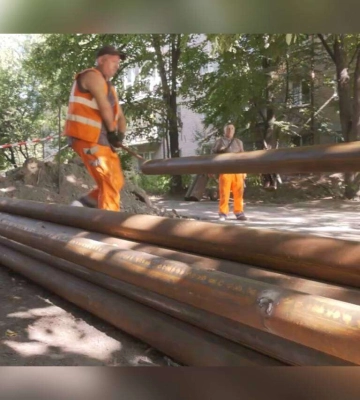 У Дніпрі чергова перевірила хід ремонту на аварійній ділянці тепломереж