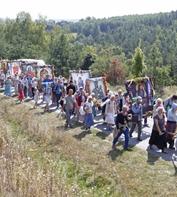 В четырех областях Украины запретили крестный ход верующих УПЦ МП в Почаевскую лавру В четырех областях Украины запретили крестный ход верующих УПЦ МП в Почаевскую лавру