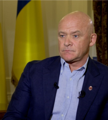 «Його не треба прибирати»: Труханов щодо пам’ятника Пушкіну в Одесі