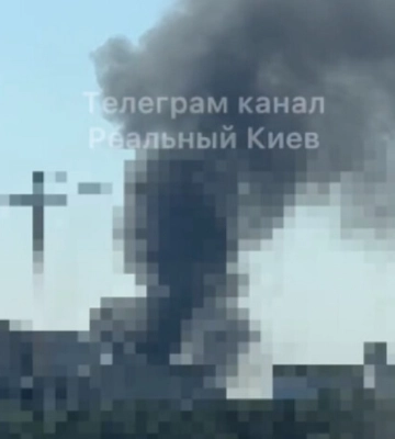 В Киеве раздались взрывы и вспыхнул пожар: первые подробности от мэра