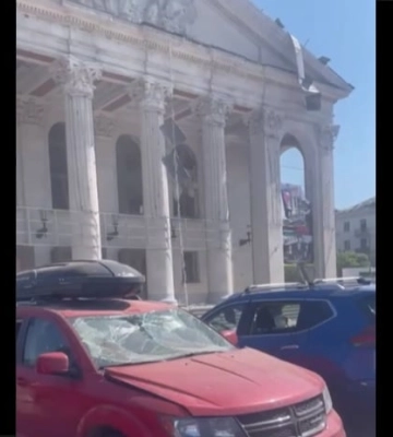 Зеленский показал видео последствий удара рф по Чернигову
