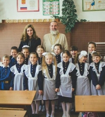 Возврат в СССР за счёт родителей - стало известно, сколько в оккупированном Мелитополе обойдется ребенка в школу собрать